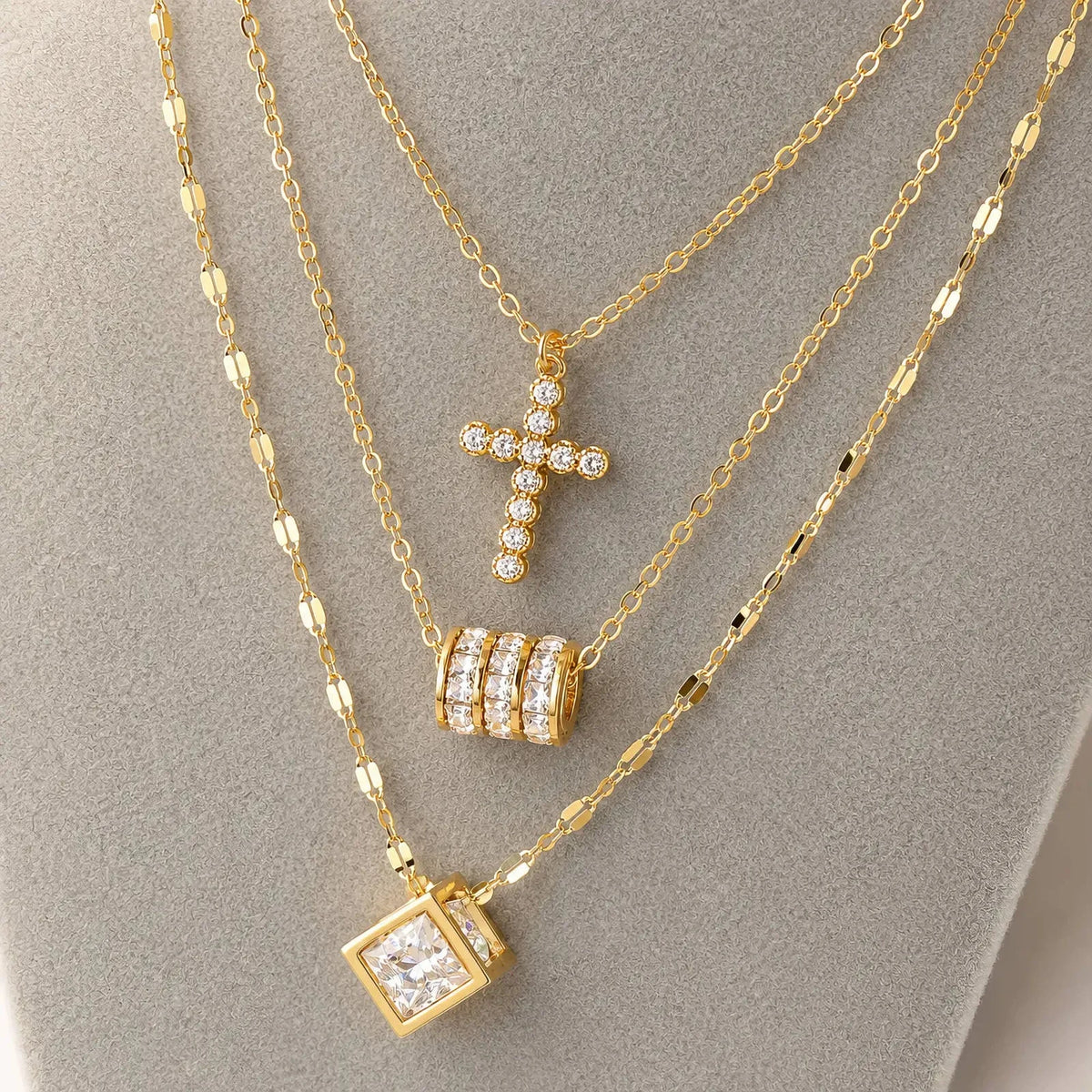 Naszyjnik Emilia — biżuteria ze stali chirurgicznej 316L w powłoce PVD 18K, zdjęcie 4